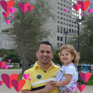 Meet your Posher, Hector ulises